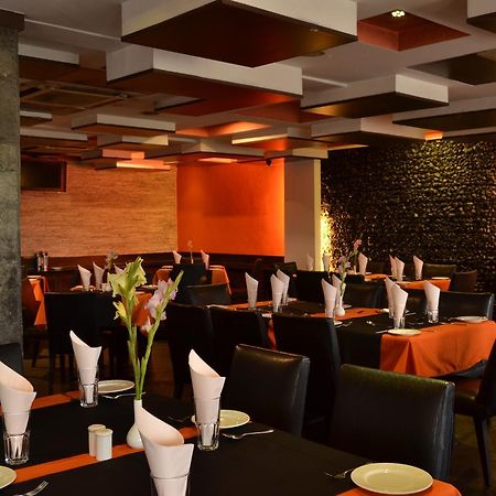 The Seventeen Degrees Hotel Dhanbād المظهر الخارجي الصورة