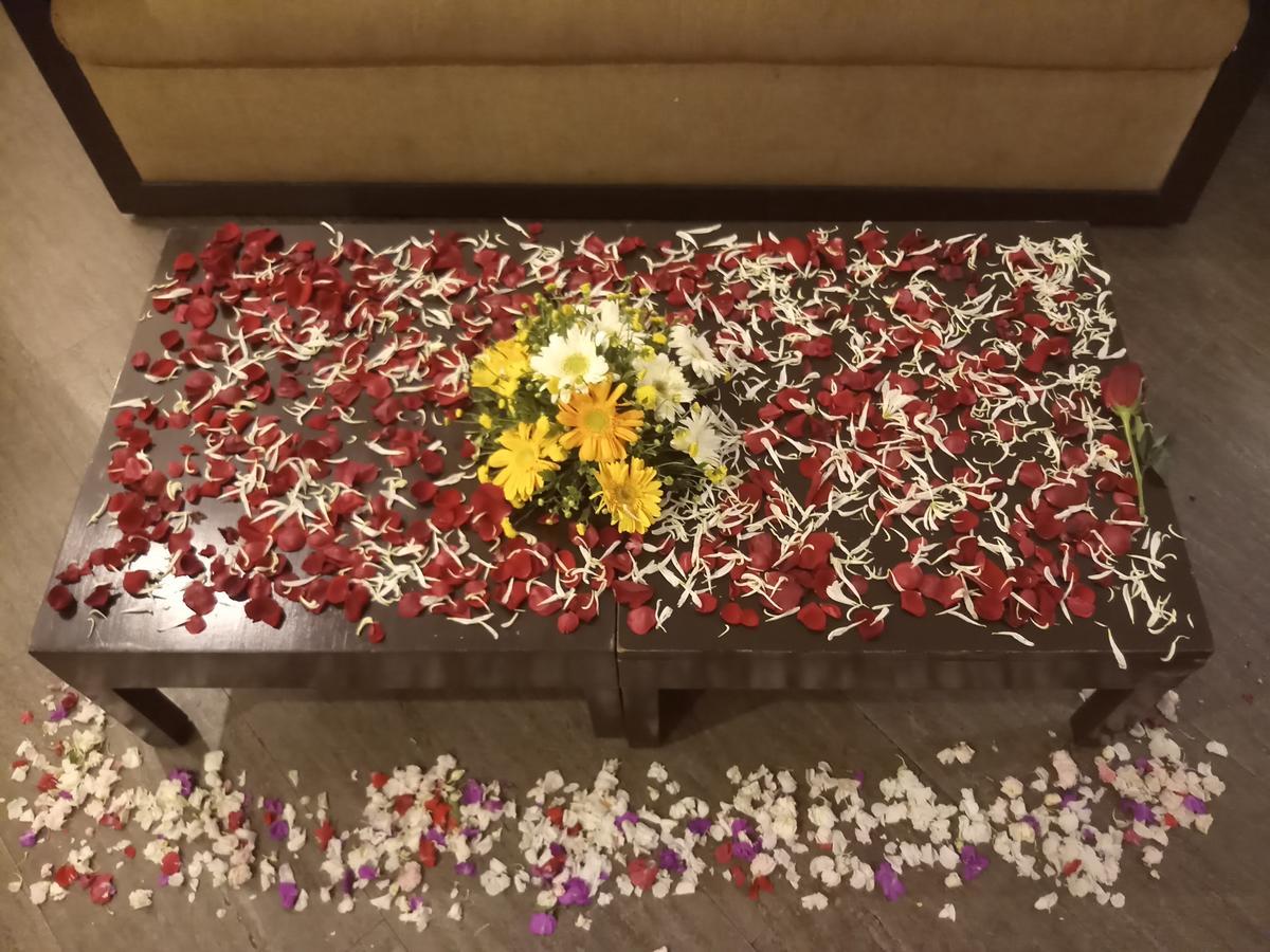 The Seventeen Degrees Hotel Dhanbād المظهر الخارجي الصورة